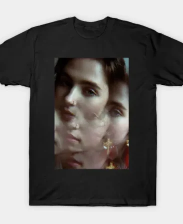 Clairo FaceT-Shirt